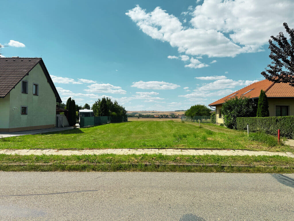 Stavební pozemek Křenovice 3