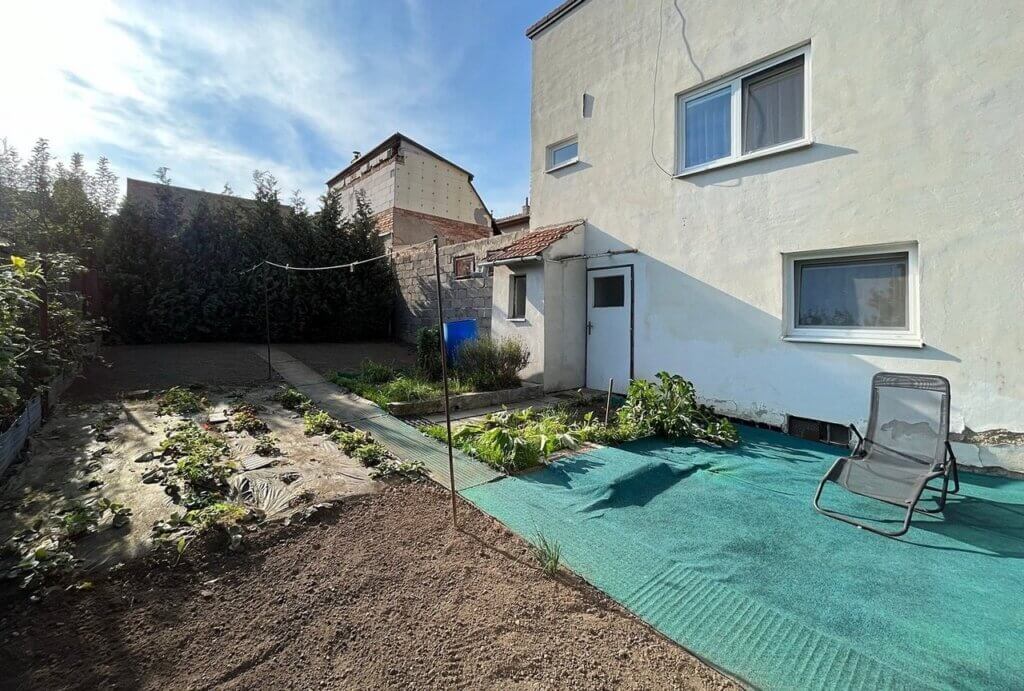 a4cb244f44c5a4abcfec8d68528b7ab7